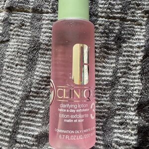 Clinique Pink Clarifying Lotion 3